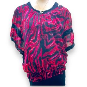 New Directions Women's  large Top Blouse Short Dolman Sleeves  red black